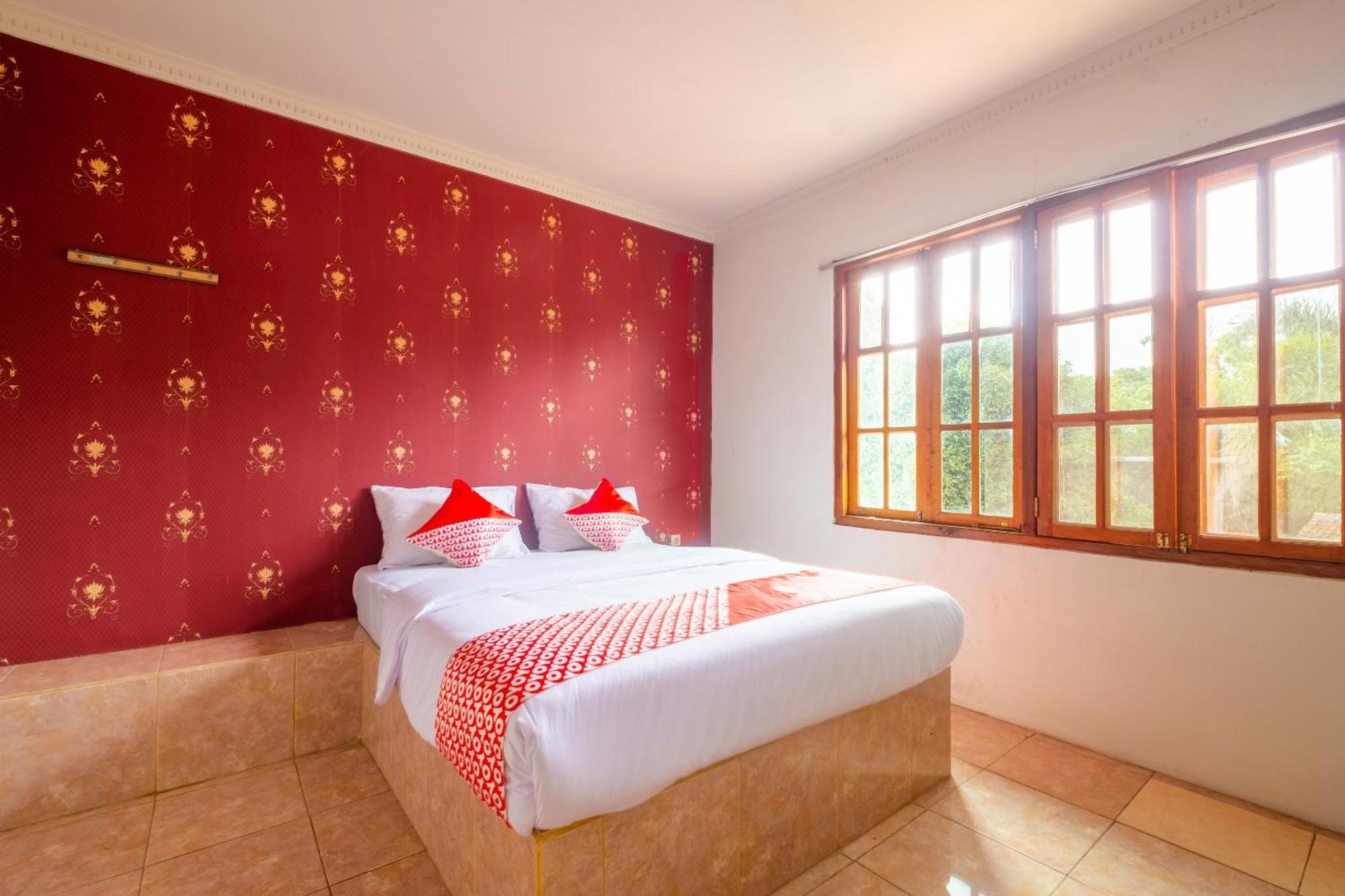 Oyo 2278 Cikidang Hunting Resort Sukabumi Exterior foto